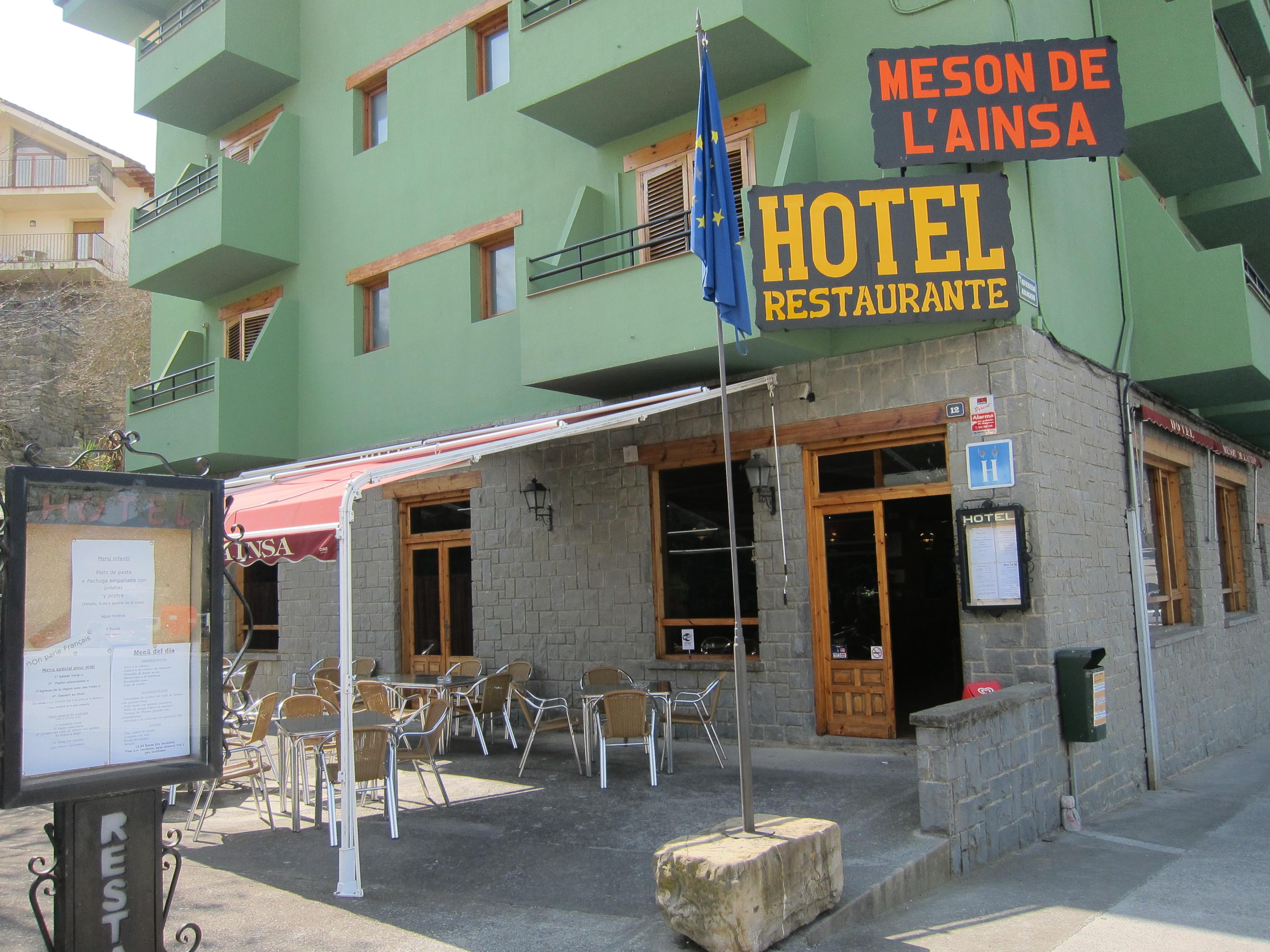 Hotel Meson De L'Ainsa Bagian luar foto