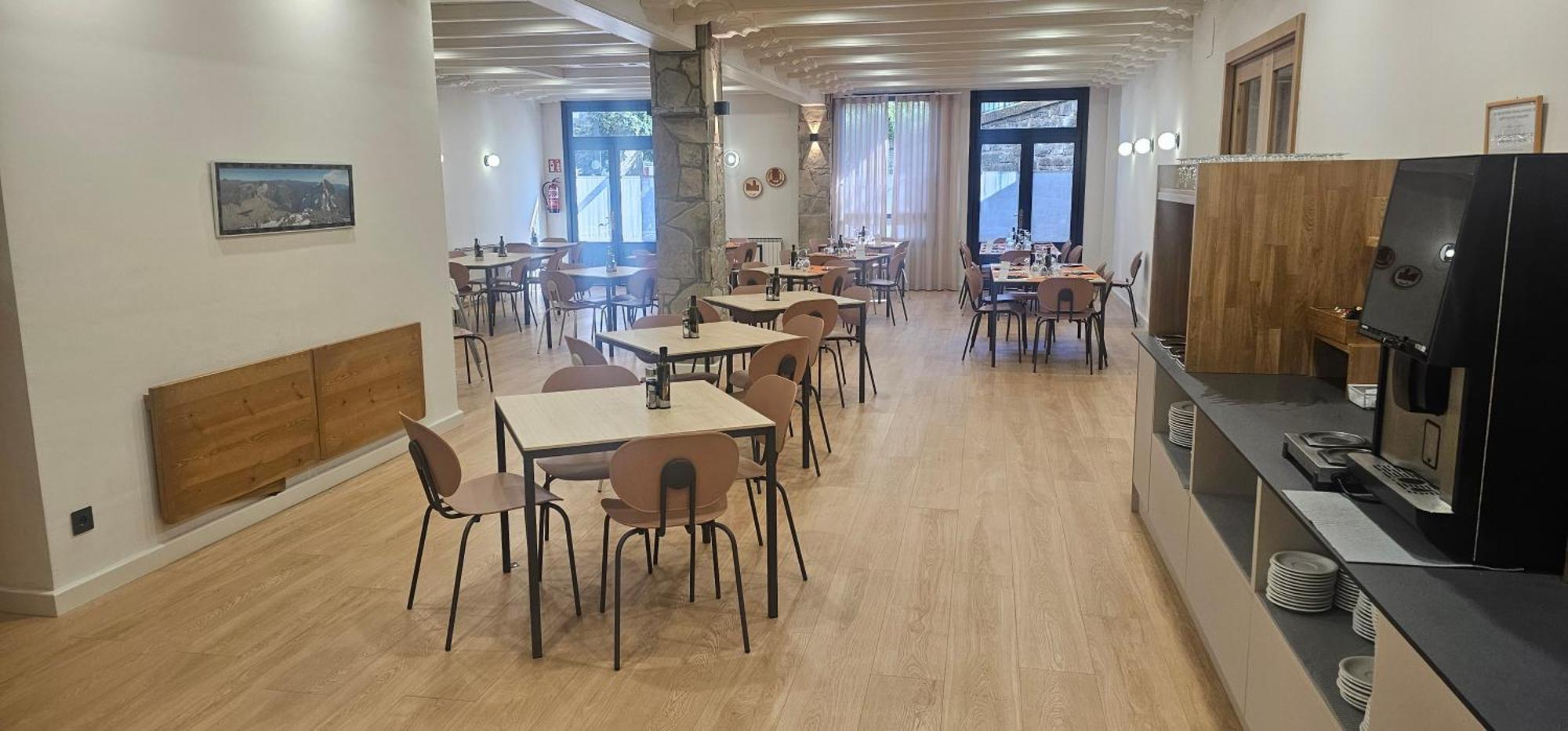 Hotel Meson De L'Ainsa Bagian luar foto